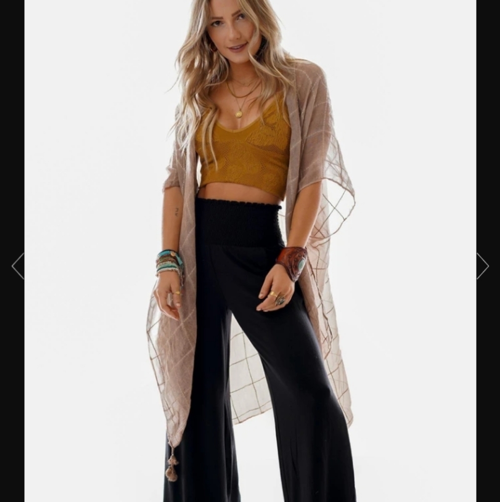 NWT TBN Check it Out Kimono in Mocha